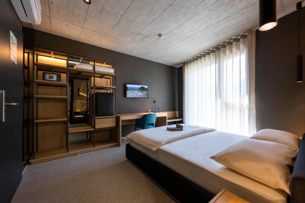 6532 Smart Hotel - Self Check-In Arbedo-Castione المظهر الخارجي الصورة