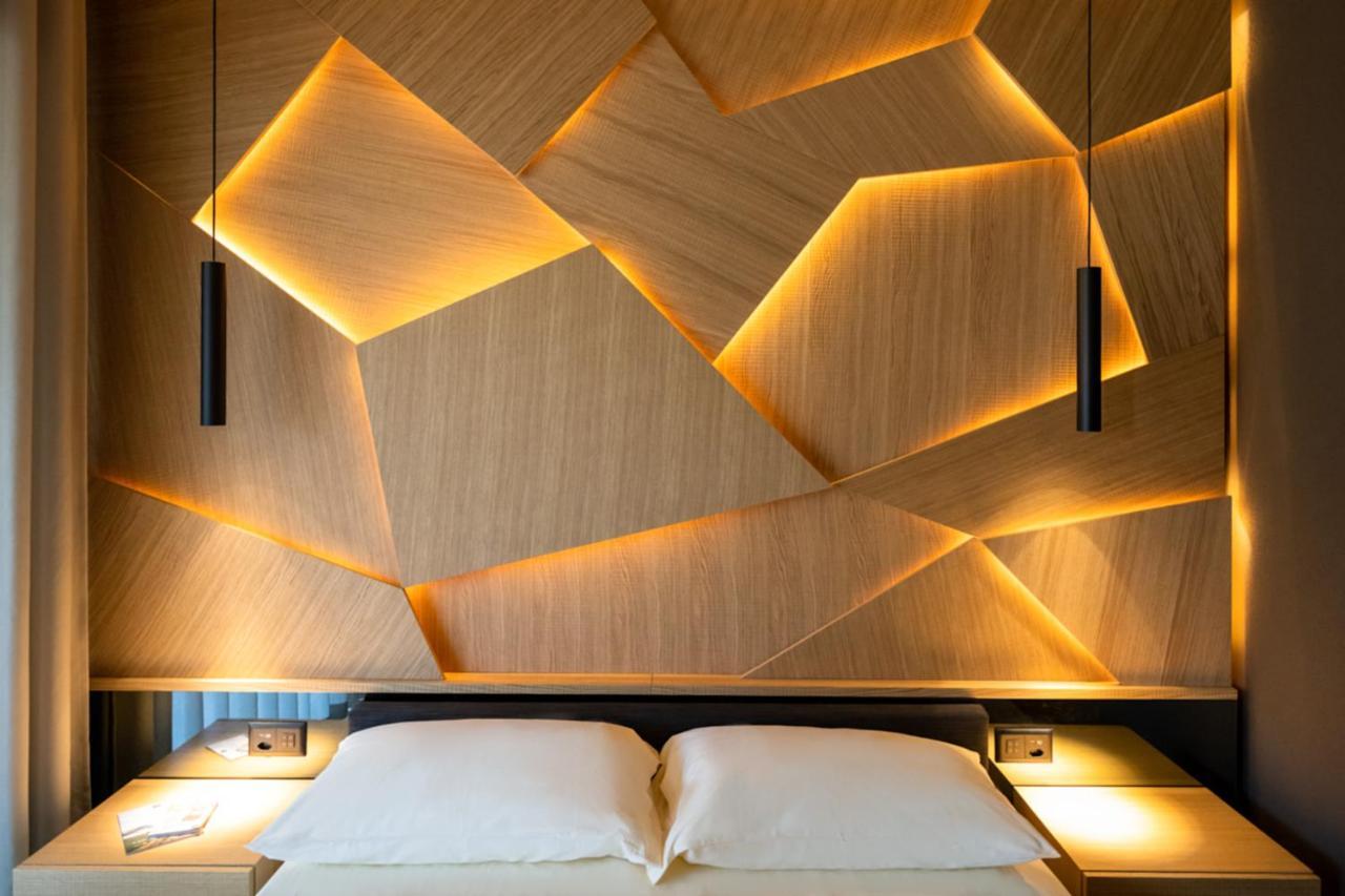 6532 Smart Hotel - Self Check-In Arbedo-Castione المظهر الخارجي الصورة